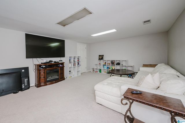 6225 EAGLE POINT CIRCLE, Birmingham, AL 35242