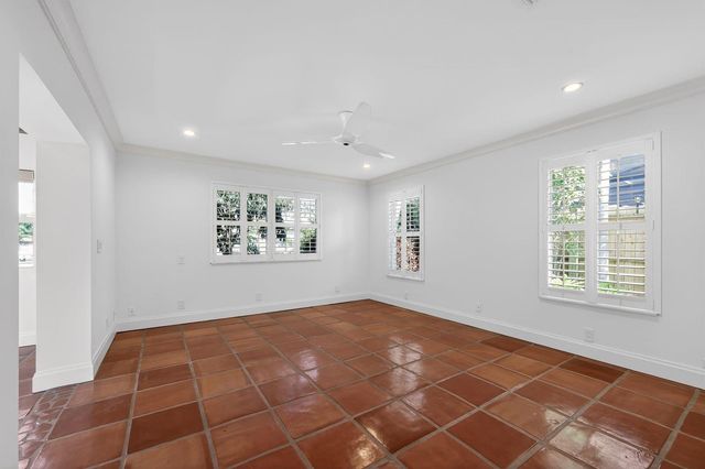 5231 NE 28th Avenue, Fort Lauderdale, FL 33308