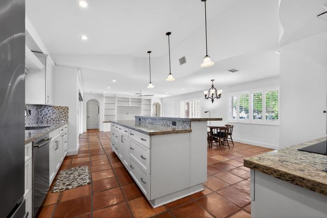 5231 NE 28th Avenue, Fort Lauderdale, FL 33308