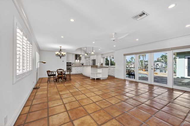 5231 NE 28th Avenue, Fort Lauderdale, FL 33308