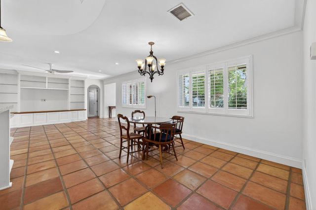 5231 NE 28th Avenue, Fort Lauderdale, FL 33308