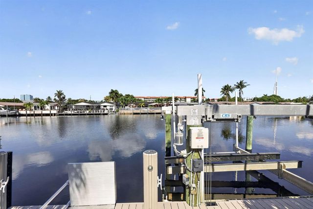 5231 NE 28th Avenue, Fort Lauderdale, FL 33308