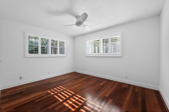 5231 NE 28th Avenue, Fort Lauderdale, FL 33308