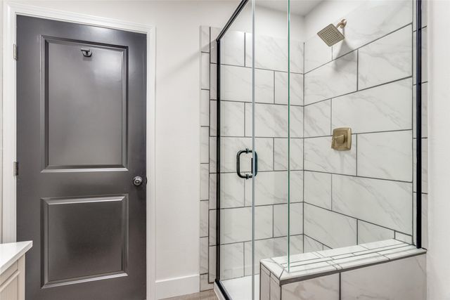 133 Mcgee Drive, Fort Worth, TX 76114