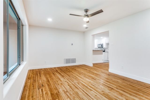 133 Mcgee Drive, Fort Worth, TX 76114