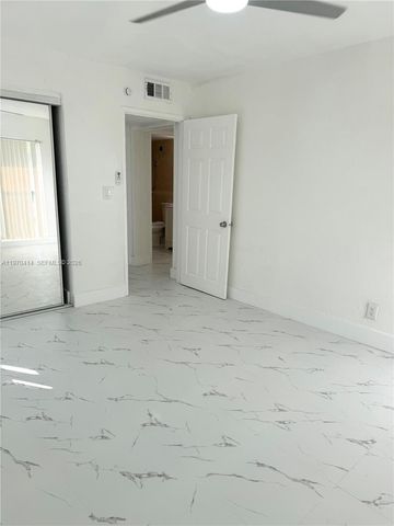 7811 NW 66th Ter, Tamarac, FL 33321