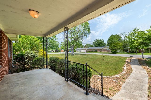 400 Dow Dr, Shelbyville, TN 37160