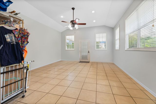 400 Dow Dr, Shelbyville, TN 37160