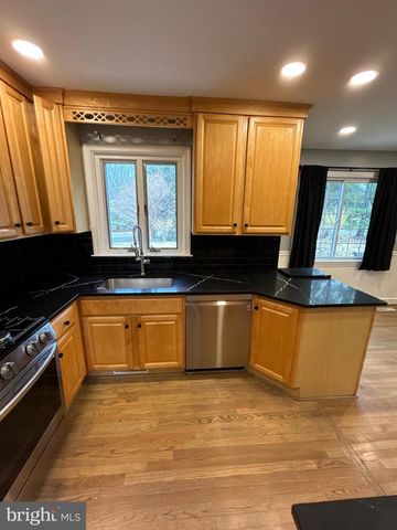 4630 MUNCASTER MILL RD, Rockville, MD 20853