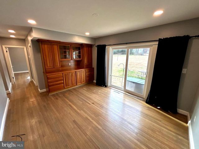 4630 MUNCASTER MILL RD, Rockville, MD 20853