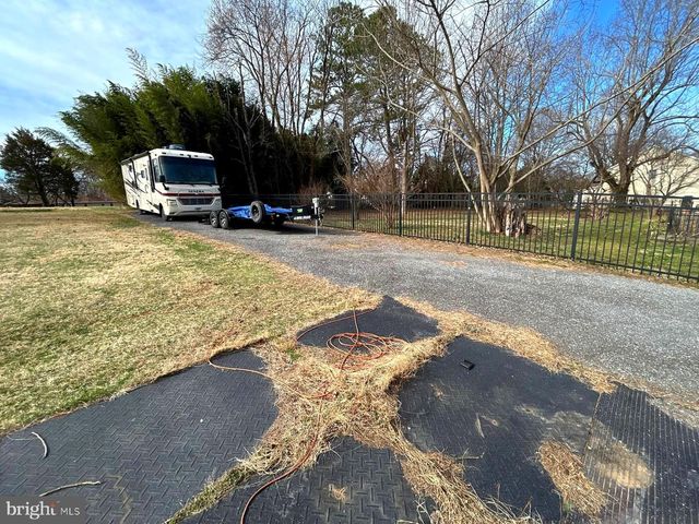 4630 MUNCASTER MILL RD, Rockville, MD 20853