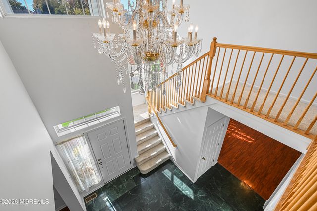 36 Yardley Manor Drive, Matawan, NJ 07747