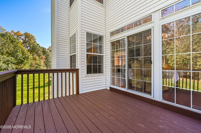 36 Yardley Manor Drive, Matawan, NJ 07747