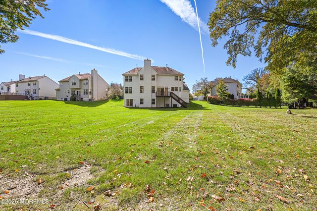 36 Yardley Manor Drive, Matawan, NJ 07747