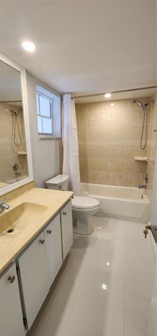 2801 N Palm Aire Drive 205, Pompano Beach, FL 33069