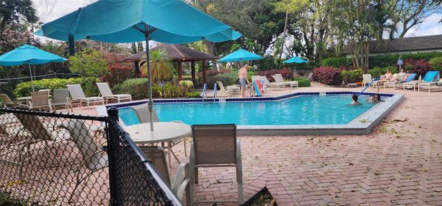 2801 N Palm Aire Drive 205, Pompano Beach, FL 33069