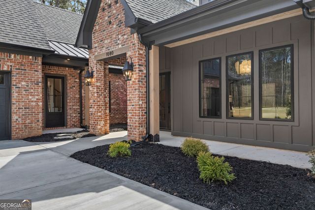 1080 Spratlin Mill Drive, Hull, GA 30646