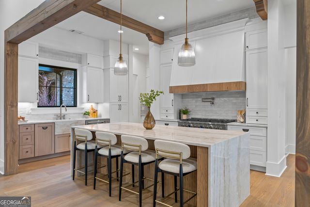 1080 Spratlin Mill Drive, Hull, GA 30646