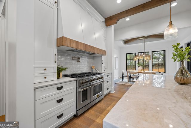 1080 Spratlin Mill Drive, Hull, GA 30646