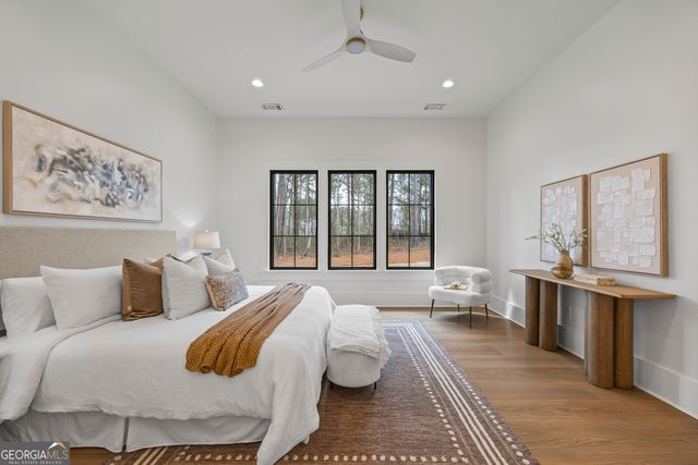 1080 Spratlin Mill Drive, Hull, GA 30646