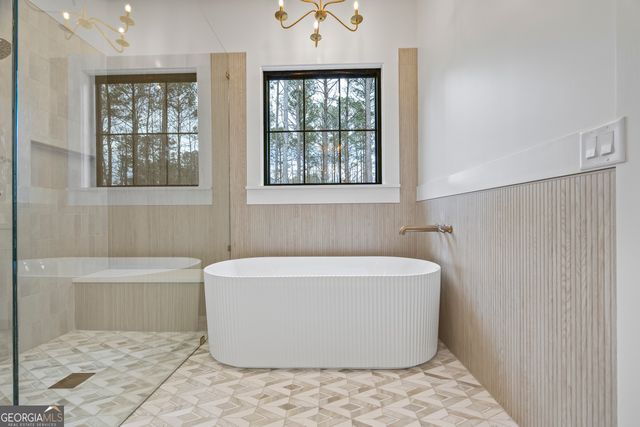 1080 Spratlin Mill Drive, Hull, GA 30646