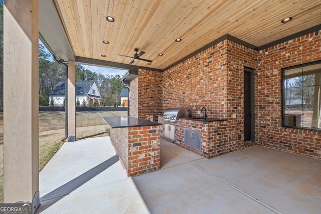 1080 Spratlin Mill Drive, Hull, GA 30646