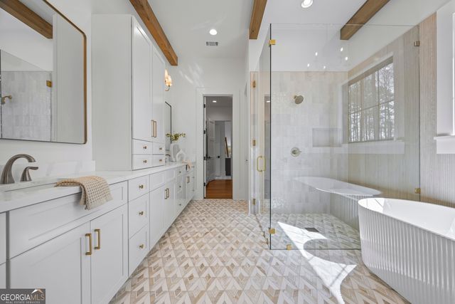 1080 Spratlin Mill Drive, Hull, GA 30646