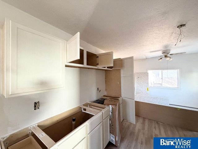 3918 Madison Avenue, Lincoln, NE 68504