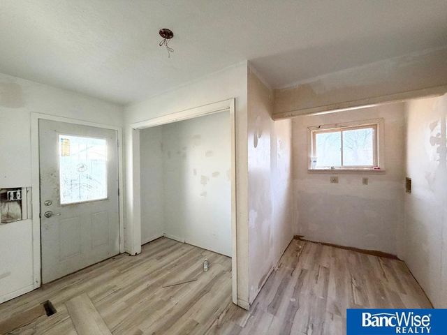 3918 Madison Avenue, Lincoln, NE 68504