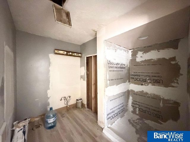 3918 Madison Avenue, Lincoln, NE 68504