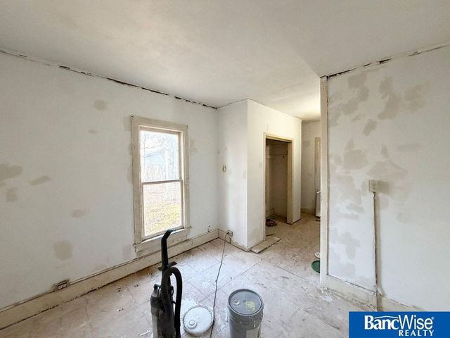 3918 Madison Avenue, Lincoln, NE 68504