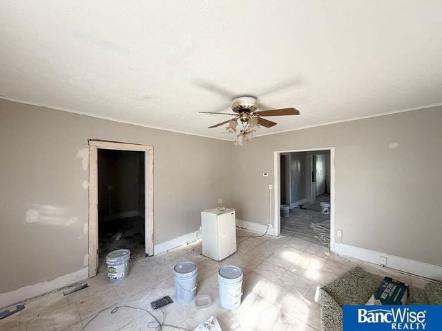 3918 Madison Avenue, Lincoln, NE 68504