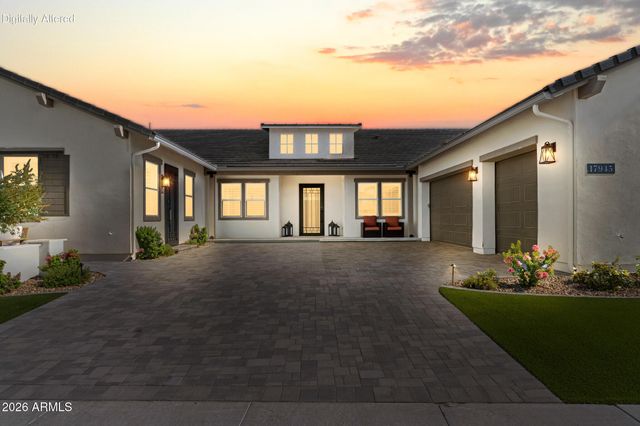 17945 W MOUNTAINAIR Street, Surprise, AZ 85388