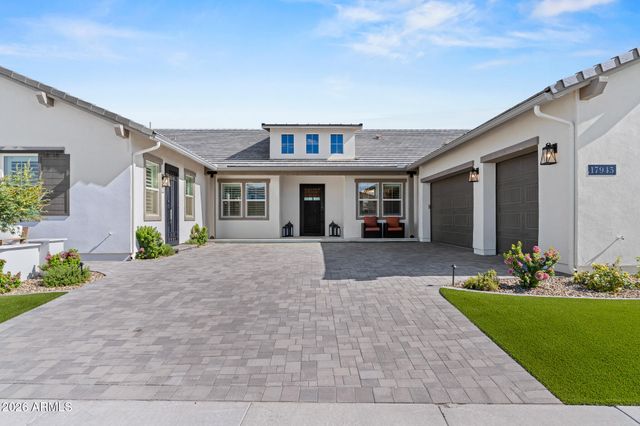 17945 W MOUNTAINAIR Street, Surprise, AZ 85388