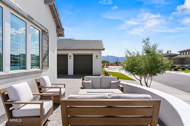 17945 W MOUNTAINAIR Street, Surprise, AZ 85388
