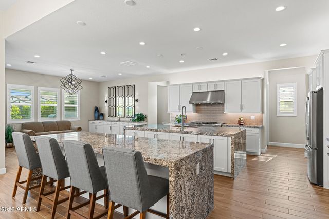 17945 W MOUNTAINAIR Street, Surprise, AZ 85388