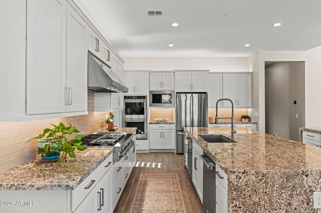 17945 W MOUNTAINAIR Street, Surprise, AZ 85388