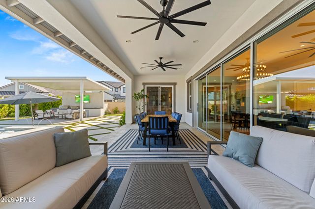 17945 W MOUNTAINAIR Street, Surprise, AZ 85388