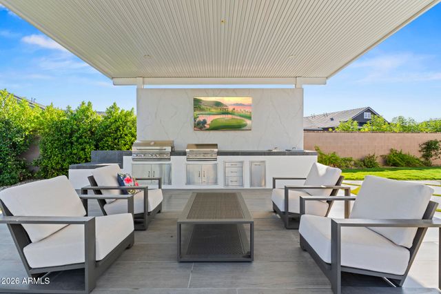 17945 W MOUNTAINAIR Street, Surprise, AZ 85388