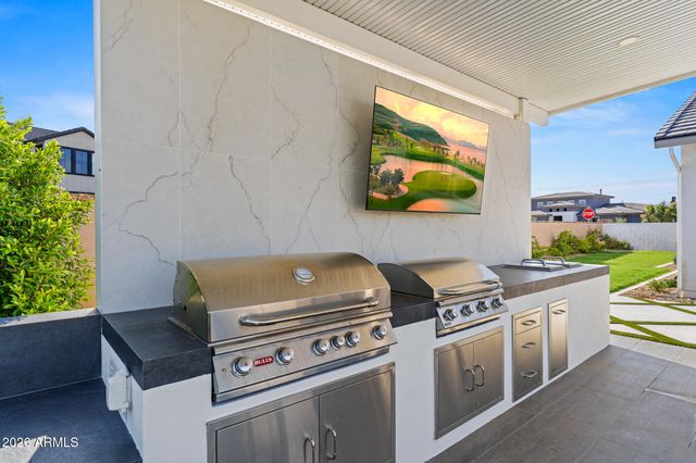 17945 W MOUNTAINAIR Street, Surprise, AZ 85388