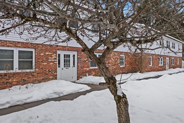 223 Sherwood Square, Essex Junction, VT 05452