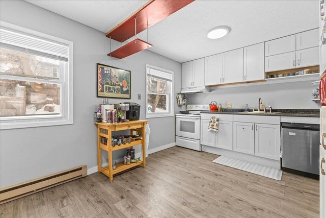 223 Sherwood Square, Essex Junction, VT 05452