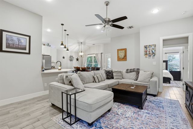 5502 Northview Court, Granbury, TX 76048