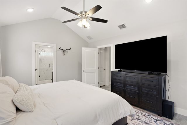 5502 Northview Court, Granbury, TX 76048