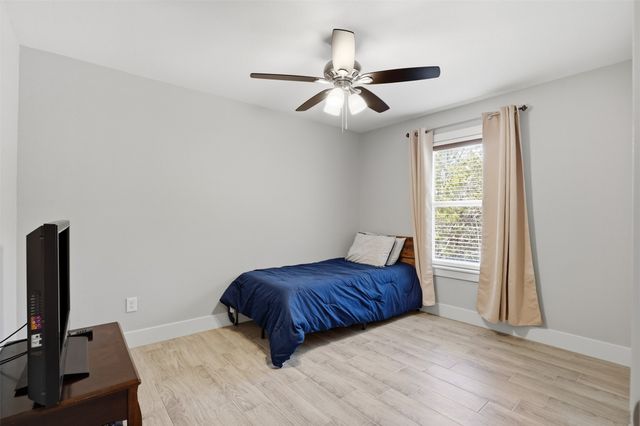 5502 Northview Court, Granbury, TX 76048