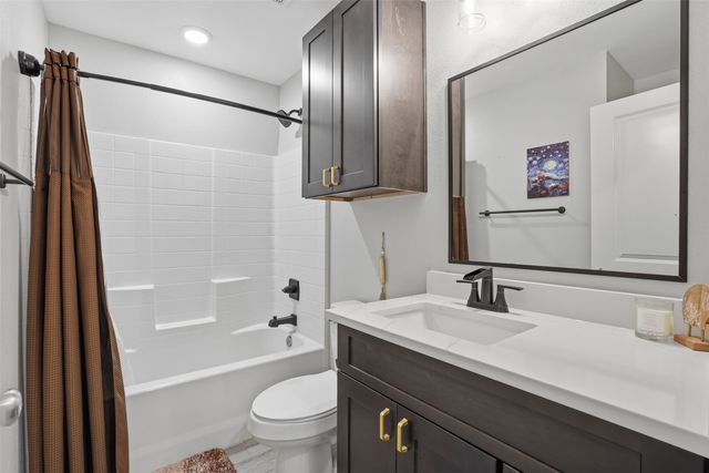 5502 Northview Court, Granbury, TX 76048