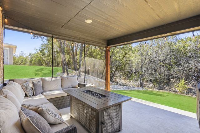 5502 Northview Court, Granbury, TX 76048