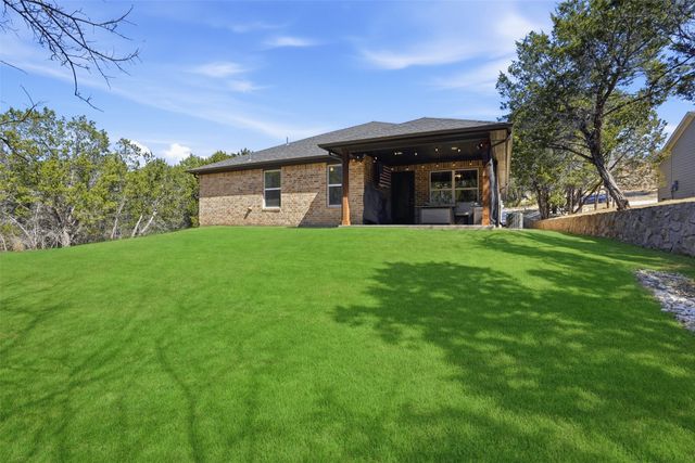 5502 Northview Court, Granbury, TX 76048