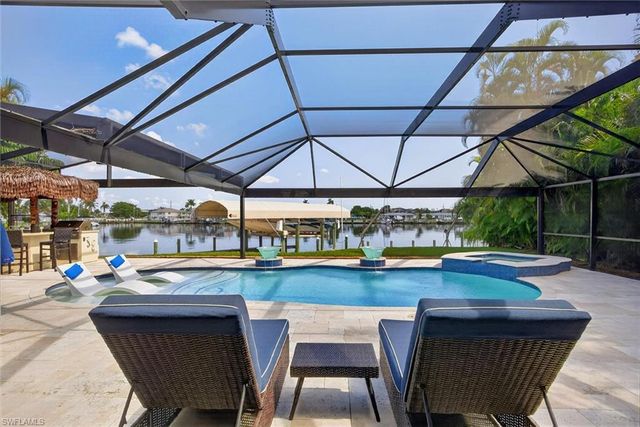 1633 Edith Esplanade, Cape Coral, FL 33904
