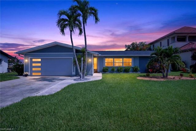 1633 Edith Esplanade, Cape Coral, FL 33904